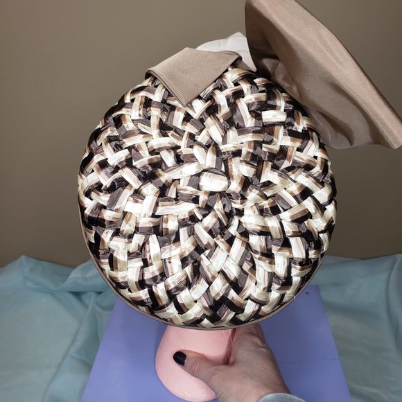 Vintage Woodward & Lothrop Hat - Picture 5 of 7